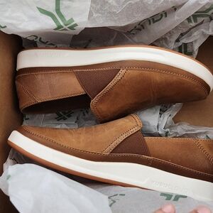 KURU Women’s Roam Atla Slip-On Leather Loafers